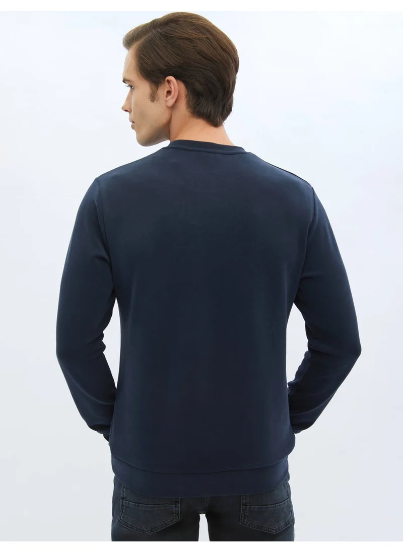 Kip Navy Blue Crew Neck Printed Sweatshirt