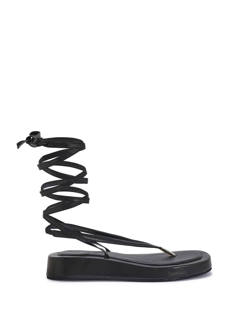 ترافل من نمشي Flatform Toe Thong Strappy Flat Sandal