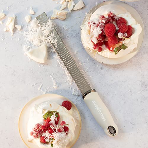 Microplane Zester Grater in Cashmere Beige for Citrus Fruits, Hard Cheese, Ginger, Chocolate and Nutmeg with Fine Stainless Steel Blade - Made in USA - Image 5