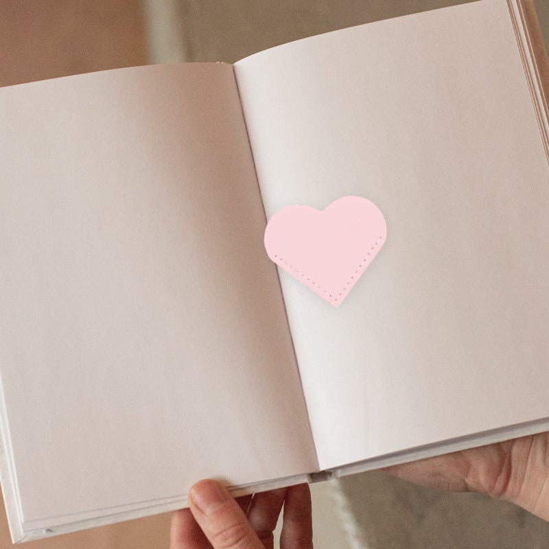 5Pcs Heart Bookmarks Heart-shaped Bookmarks Page Corner Bookmarks Book Decorations - Image 4