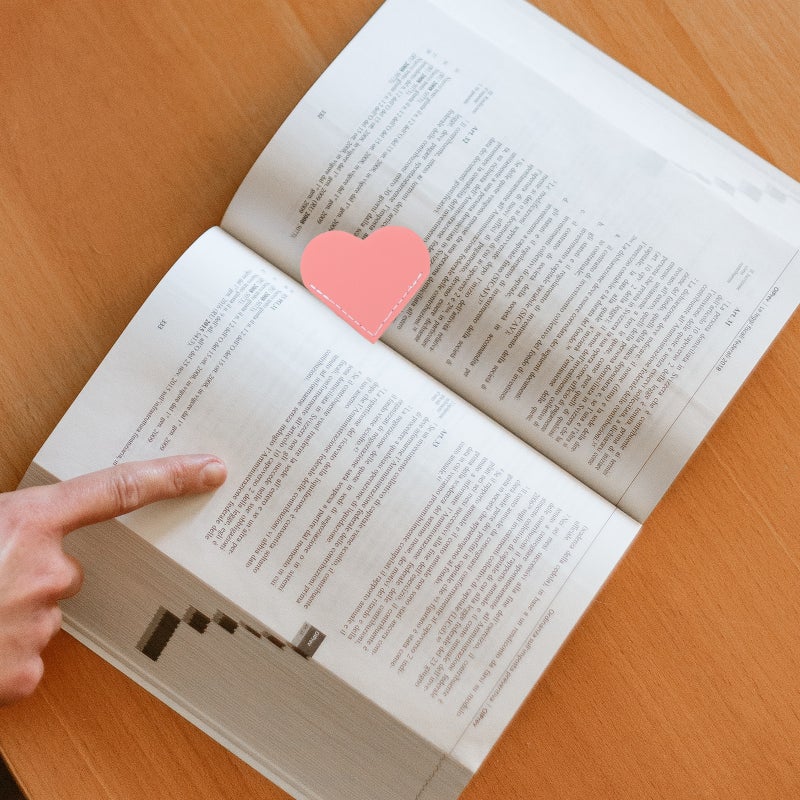 5Pcs Heart Bookmarks Heart-shaped Bookmarks Page Corner Bookmarks Book Decorations - Image 3