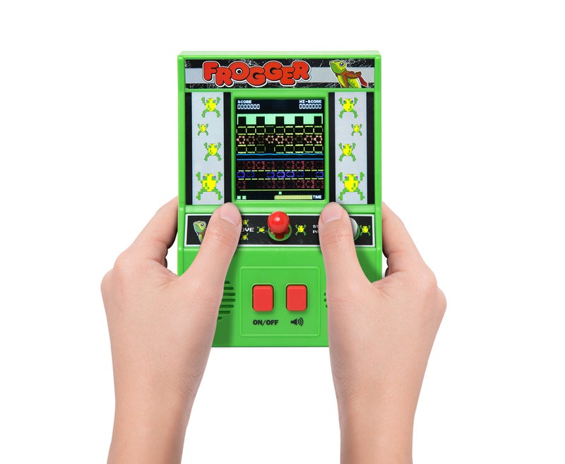Basic Fun Arcade Classics - Frogger Retro Handheld Arcade Game - Image 3