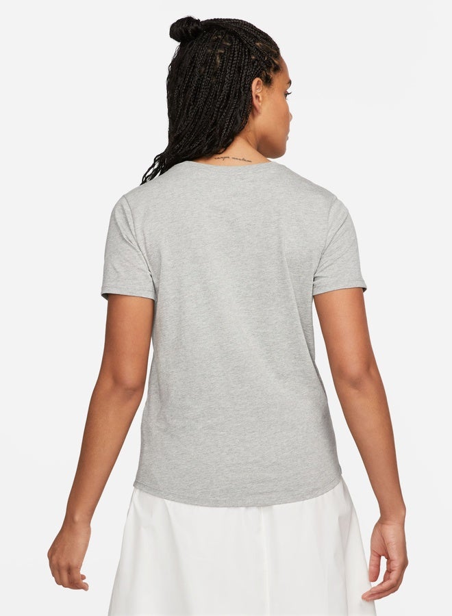 Nike Women’S Nike Sportswear Club Tee - Image 2