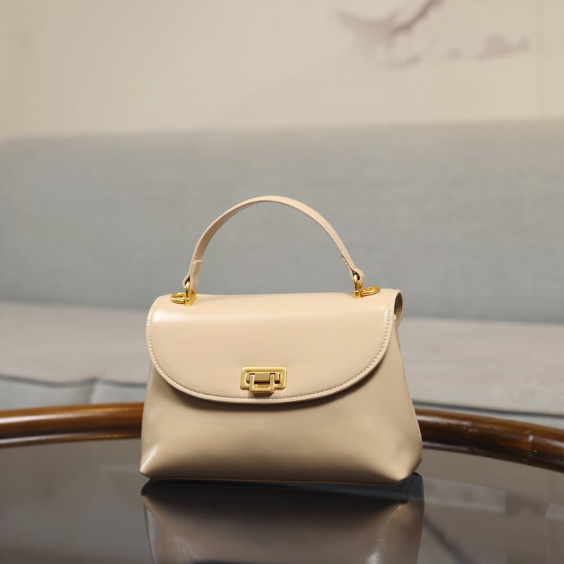 2025 Spring And Niche Design Handbag Fashion Commuter All-Match High-End Shoulder Crossbody Small Square Bag - Image 1