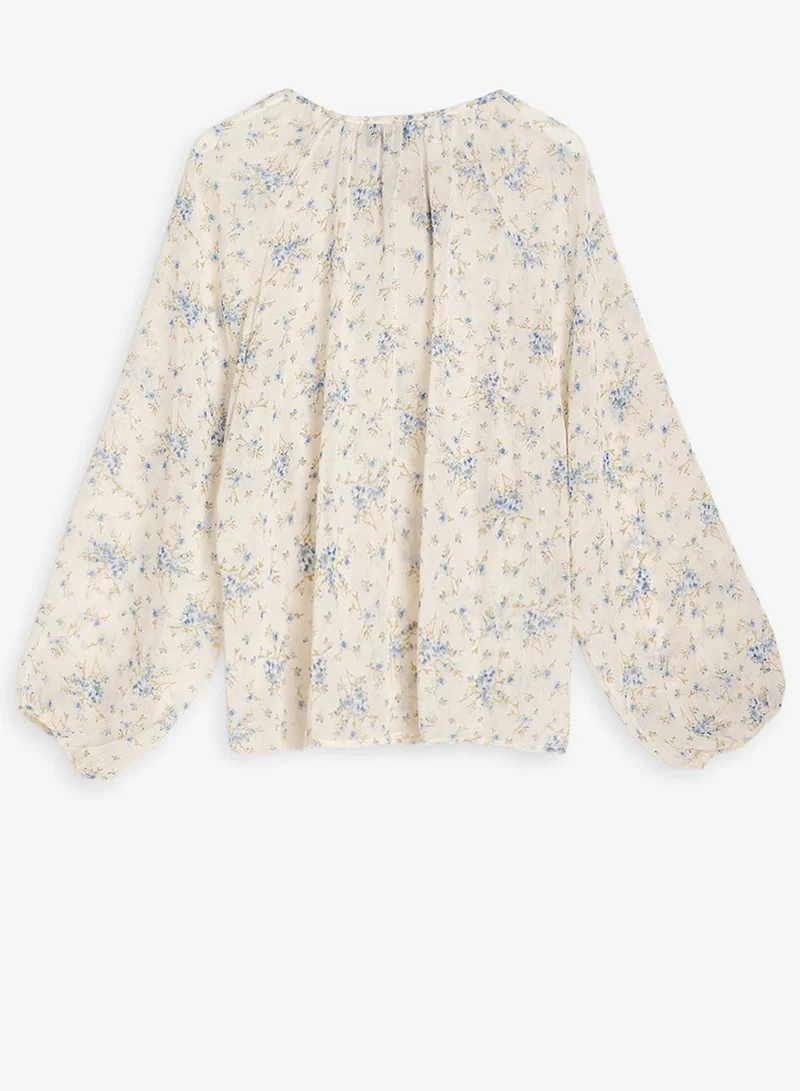 جينجر بلس بلوزة بأزرار مزينة بالزهور