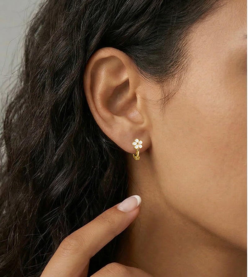 Reffeer Solid 925 Sterling Silver Flower Hoop Earrings Huggie for Women Teen Girls Daisy Hoop Earrings Cartilage Helix Earrings (B-Yellow) - Image 3