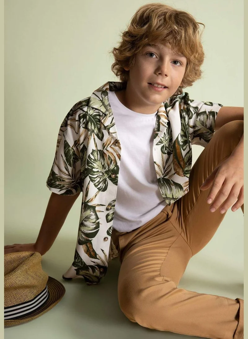 ديفاكتو Boy Oversize Fit Resort Neck Woven Short Sleeve Shirt