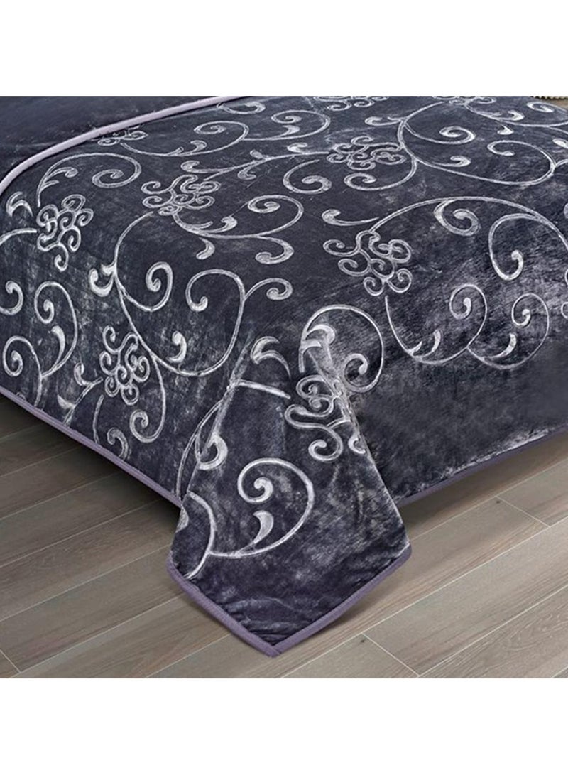 Xi Duo Duo Single-size blanket, two sides: one embossed, one plain, with an ultra-soft texture. Size: 160*220cm - Image 3