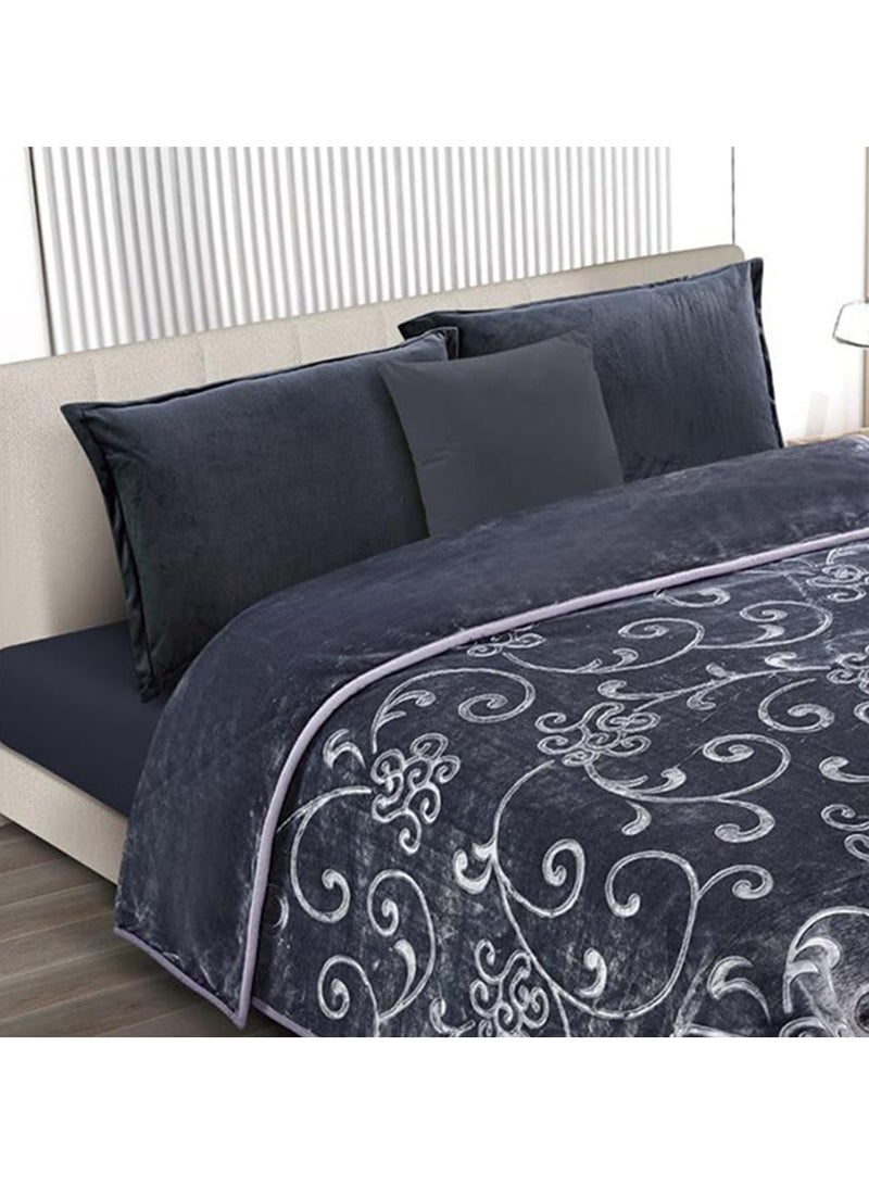 Xi Duo Duo Single-size blanket, two sides: one embossed, one plain, with an ultra-soft texture. Size: 160*220cm - Image 2