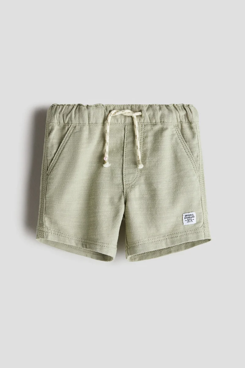 اتش اند ام Twill shorts