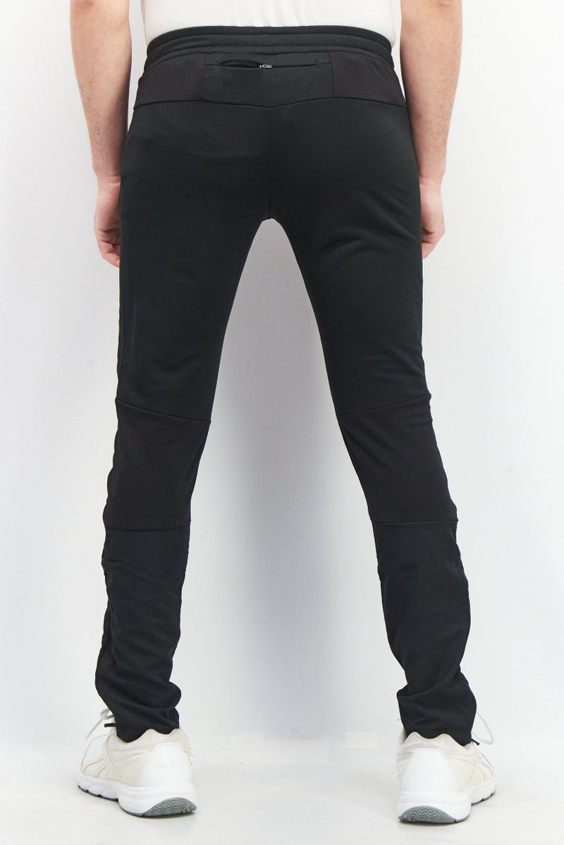 umbro سروال تدريب رياضي للرجال بشعار العلامة التجارية، أسود - Image 4