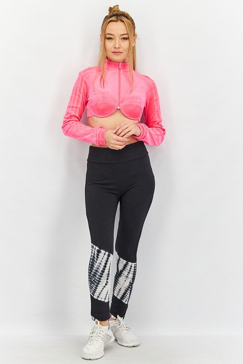 adidas Originals بلوزة كروب رياضية نسائية من جيريمي سكوت، وردية - Image 4