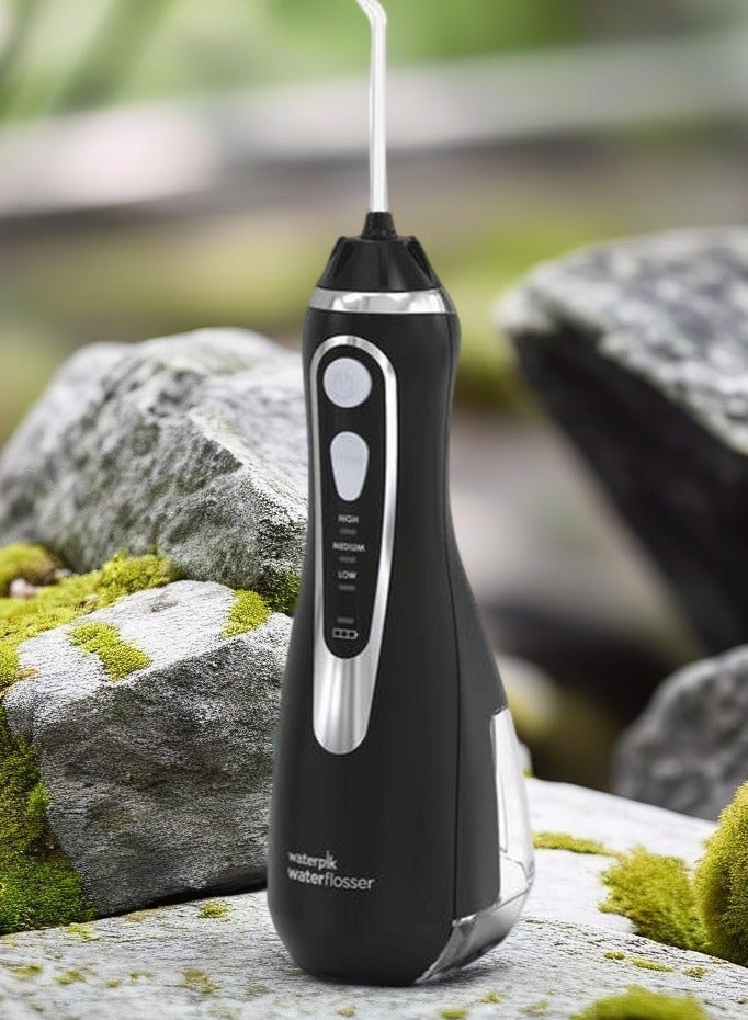 واتربيك خيط مائي وتربيك لاسلكي لتنظيف الاسنان واللثة قابل لإعادة الشحن الخيط المائي اللاسلكي وتر بيك ادفانس المتطور لتنظيف الاسنان واللثة تصميم مقاوم للماء لنظافة اسنانك إلى المستوى الاحترافي ومثالي للتقويم والزرعات والتنظيف والمحافظة على الاسنان واللثة لاوقات تدوم طويلا" مقاوم للماء ومثالي للاستخدام اليومي والسفر - Image 4