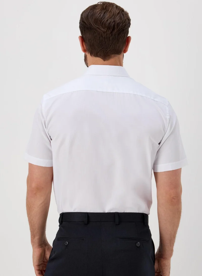 Matalan Taylor & Wright White Easy Care Regular Fit Short Sleeve Shirt