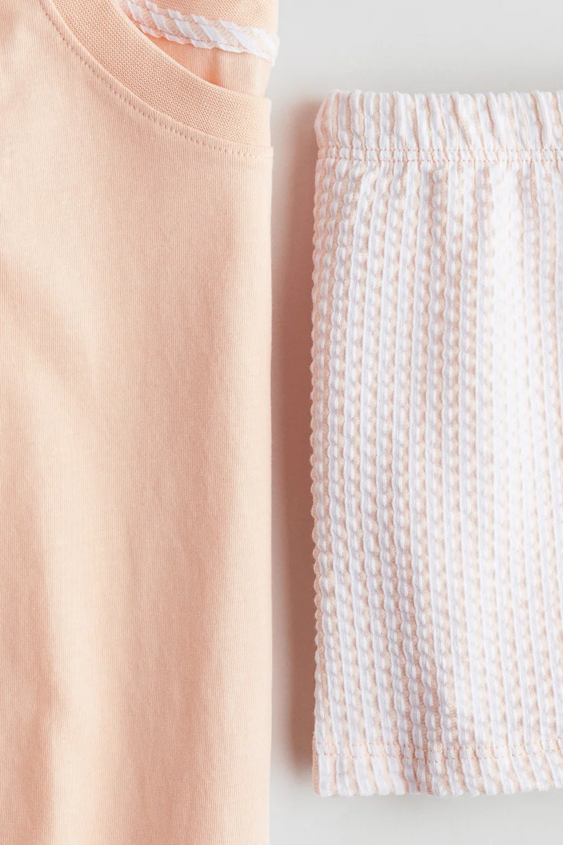 اتش اند ام Pyjamas