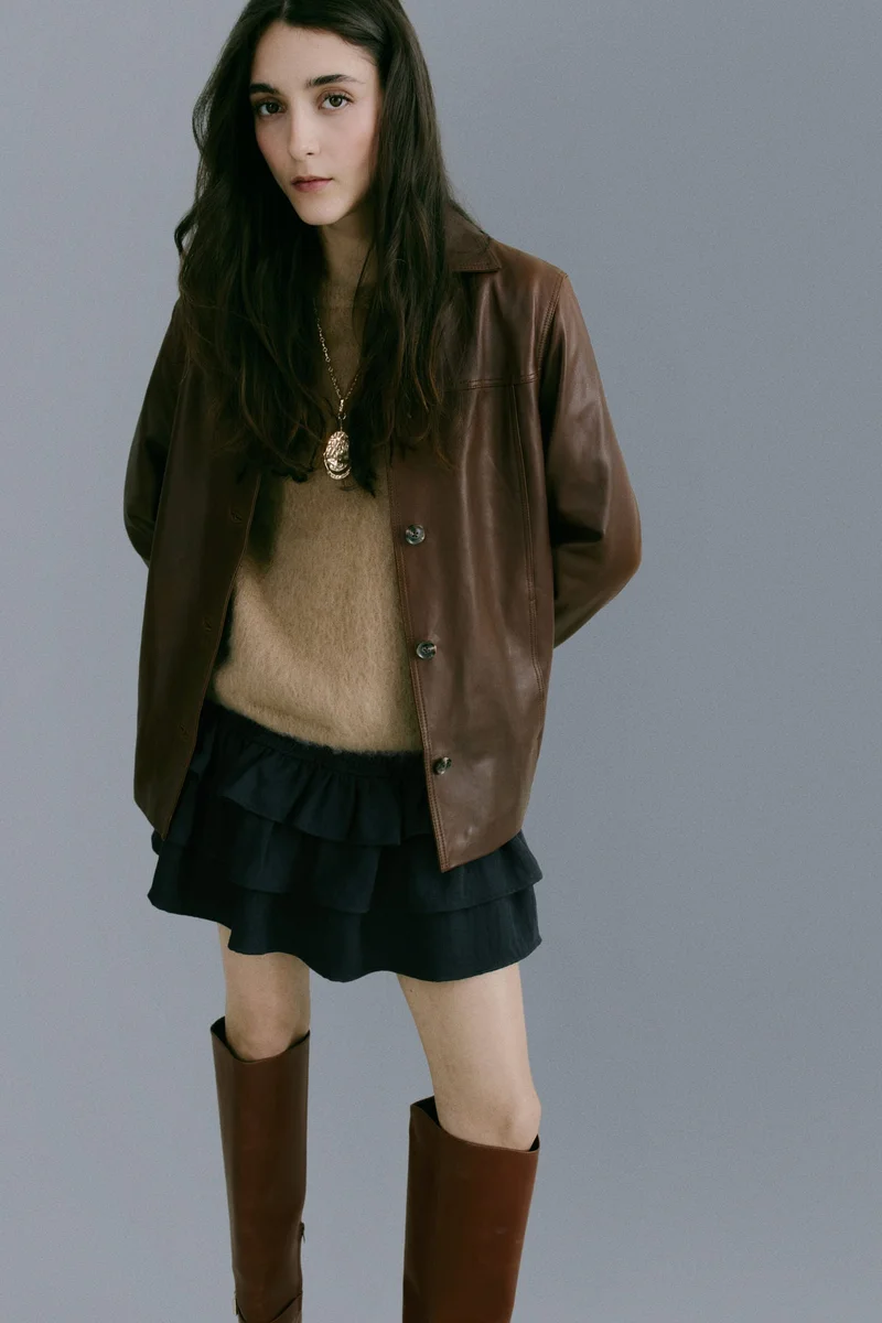 اتش اند ام تنورة بشورت بطبقات