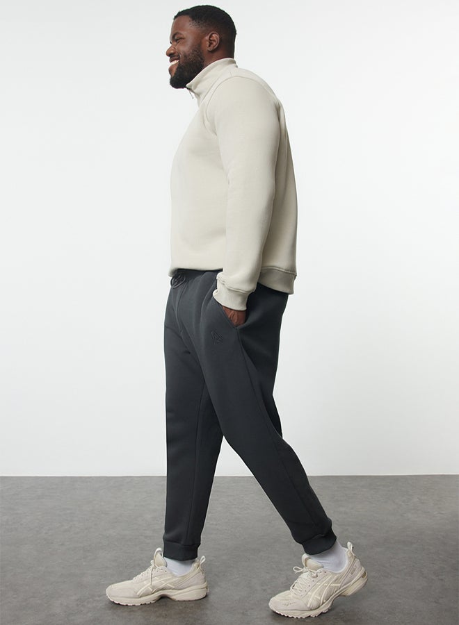 trendyol Anthracite Regular/Normal Cut Basic Plus Size Sweatpants TMNAW25AJ00000 - Image 3