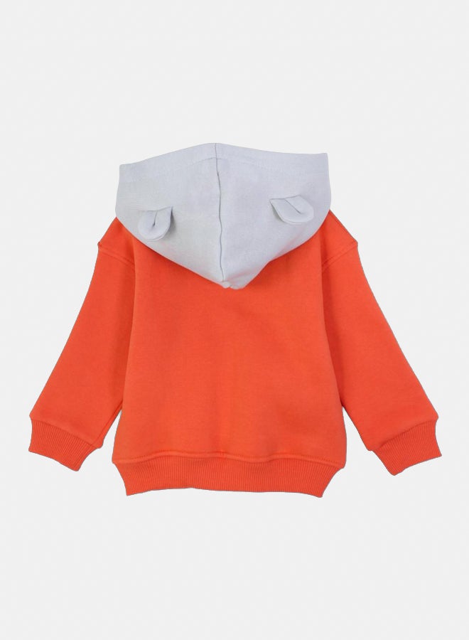 هودي قطن للأولاد – برتقالي بطباعة ثلاثة قرود - Image 3