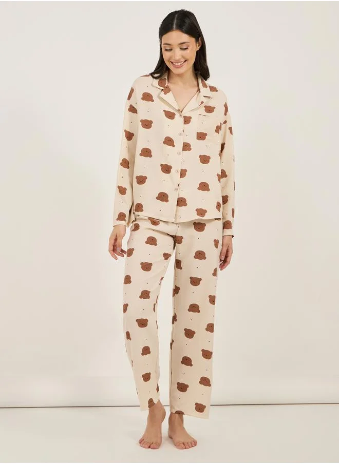 ستايلي All Over Bear Print Button Through Shirt and Pyjama Set