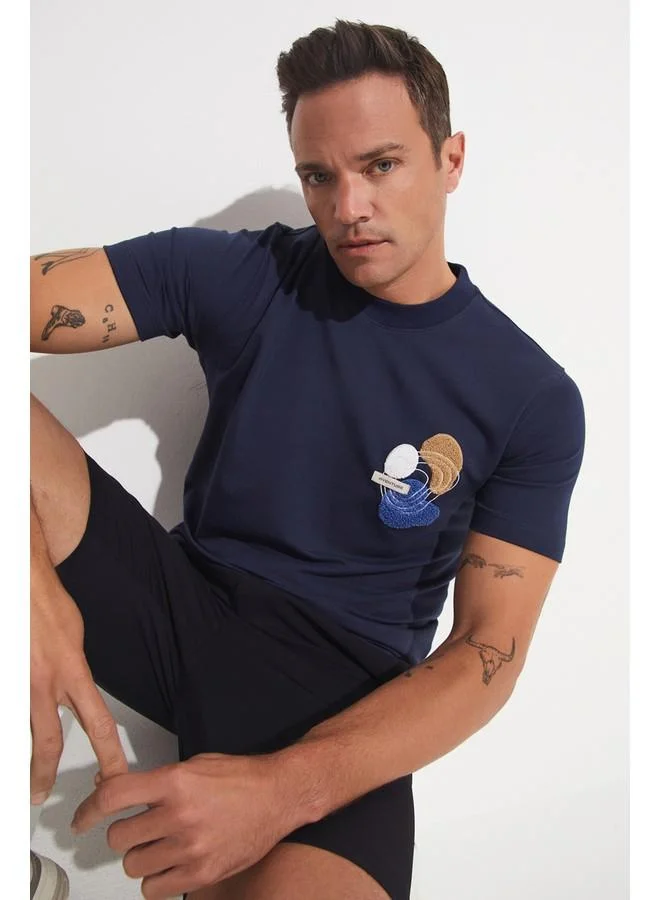جون June Men Regular Fit Embroidered Short Sleeve Crew Neck T-Shirt Navy