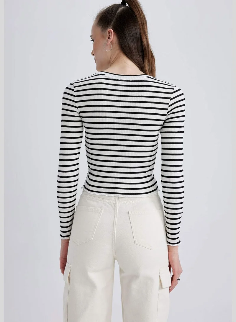 ديفاكتو Woman Crew Neck Knitted Long Sleeve T-Shirt