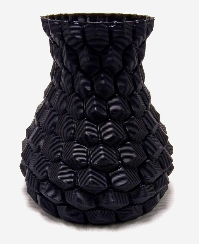 3D PRINTED FLOWER VASE 06 (BLACK PLA PLASTIC)