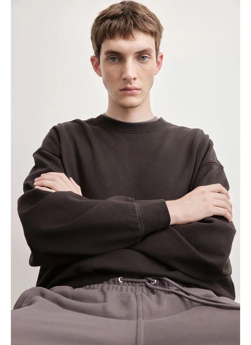 اتش اند ام Loose Fit Washed Cotton Sweatshirt