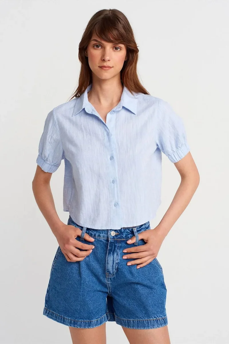 DILVIN Women’s Cropped Linen-Blend Shirt