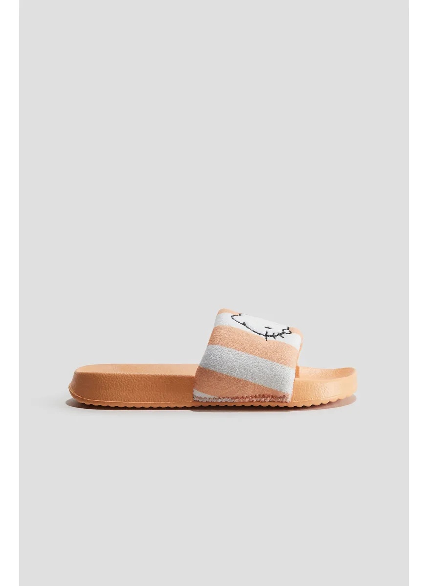 اتش اند ام Pool Shoes