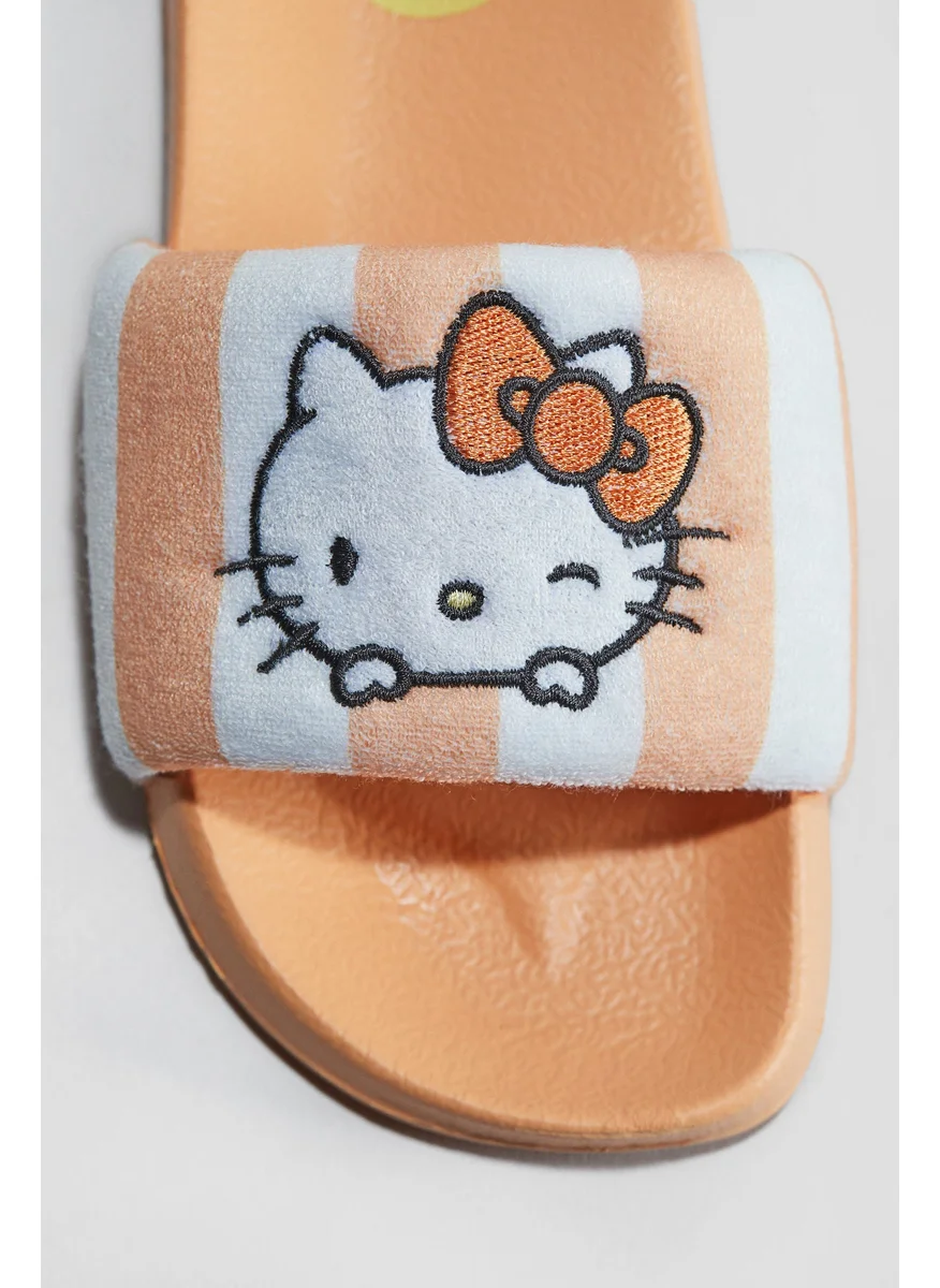 اتش اند ام Pool Shoes