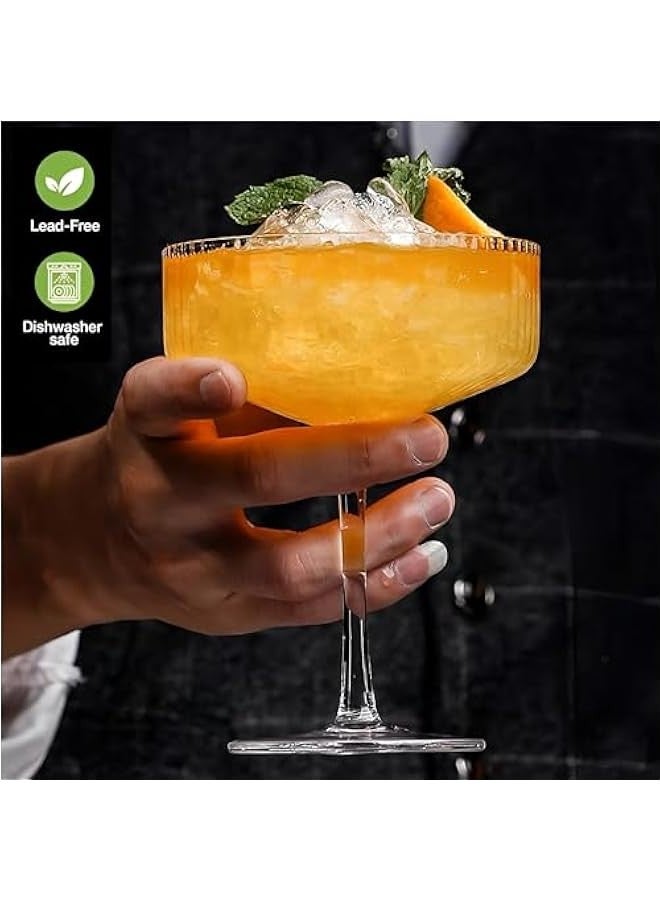 بيوينتي بيونتي اكواب كوبيه مضلعة من 4 قطع، مجموعة اكواب كوبيه كلاسيكية 10 اونصة، اكواب مارتيني، اكواب ويسكي، اكواب مارغريتا، اكواب شامبانيا للكوكتيل والحلوى والهدايا - Image 4