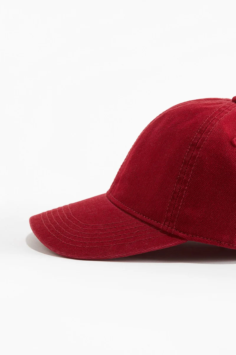 اتش اند ام قبعة من التويل المكحوت