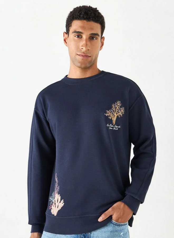 Lee Cooper Embroidered Crew Neck Sweatshirt with Long Sleeves