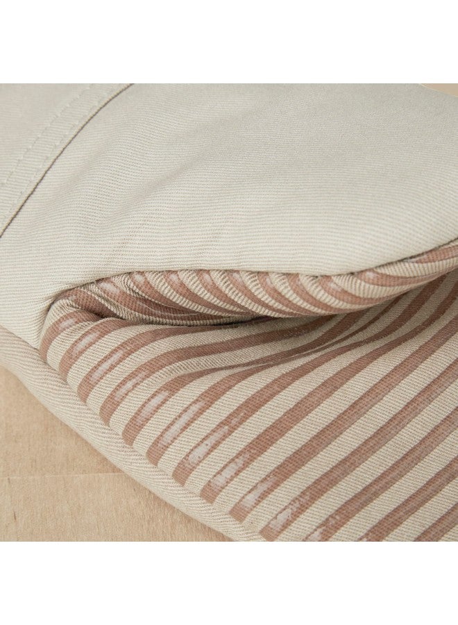 كيتشن إيد طقم قفازات فرن كيتشن إيد بيكون ثنائي اللون مانع للانزلاق، ميلك شيك/بيج، 5.75 بوصة × 13 بوصة، قطعتان - Image 3