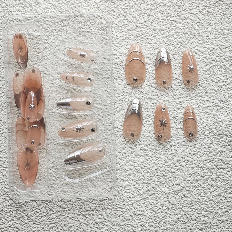 NBNTGH Silver Press on Nails Medium Almond Fake Nails Nude Glossy False Nail with Design Shiny Rhinestone Glue on Nails Reusable Artificial Acrylic Full Cover Star Stick on Nail for Women Manicure 24Pcs - Image 4