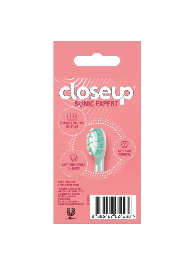 Closeup Sonic Expert Green Rechargeable Replacement Toothbrush Head 2 Pcs - Image 2