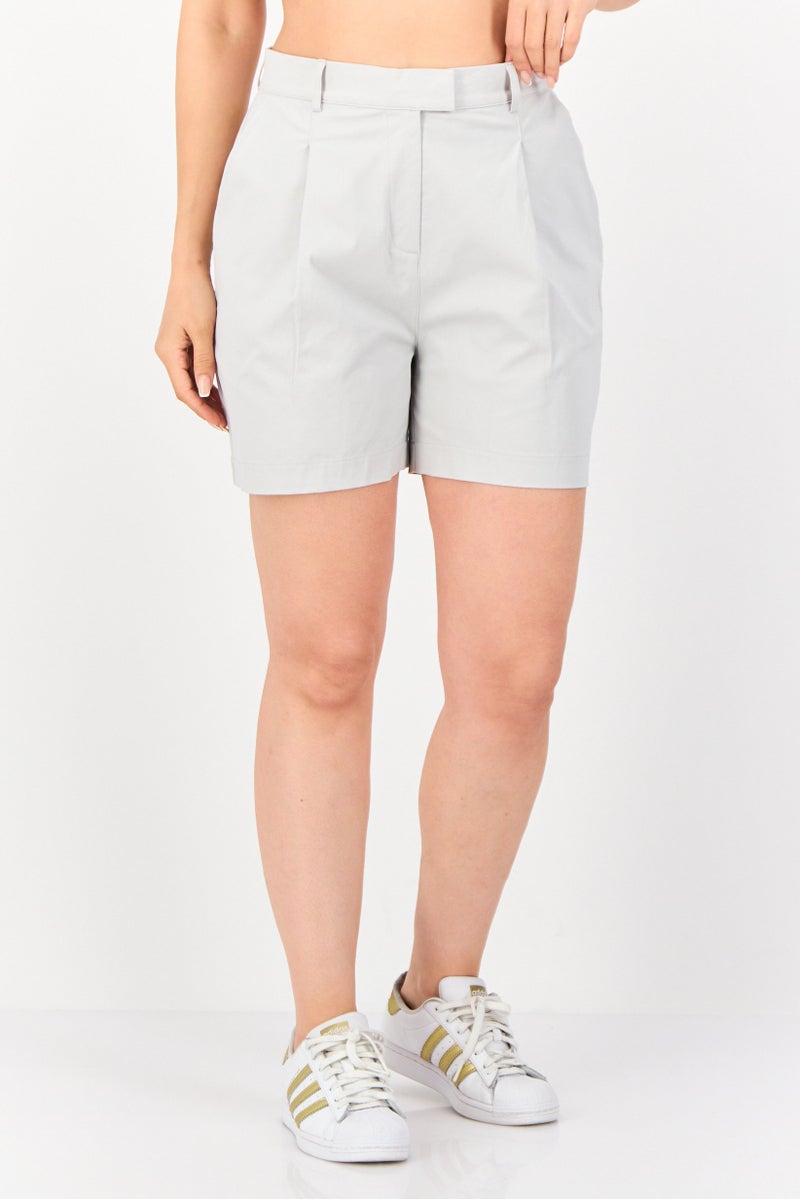 Lyle & Scott Women Brand Logo Basic Shorts, Light Grey - Image 1