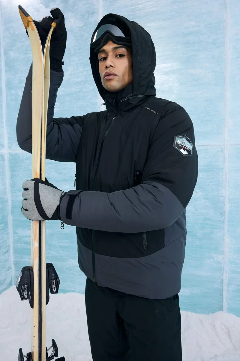 Water Repellent Regular Fit Puffer Jacket