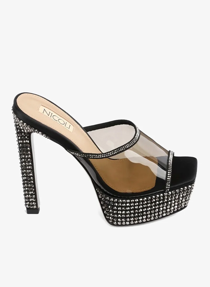 نيكولي بيجونيا