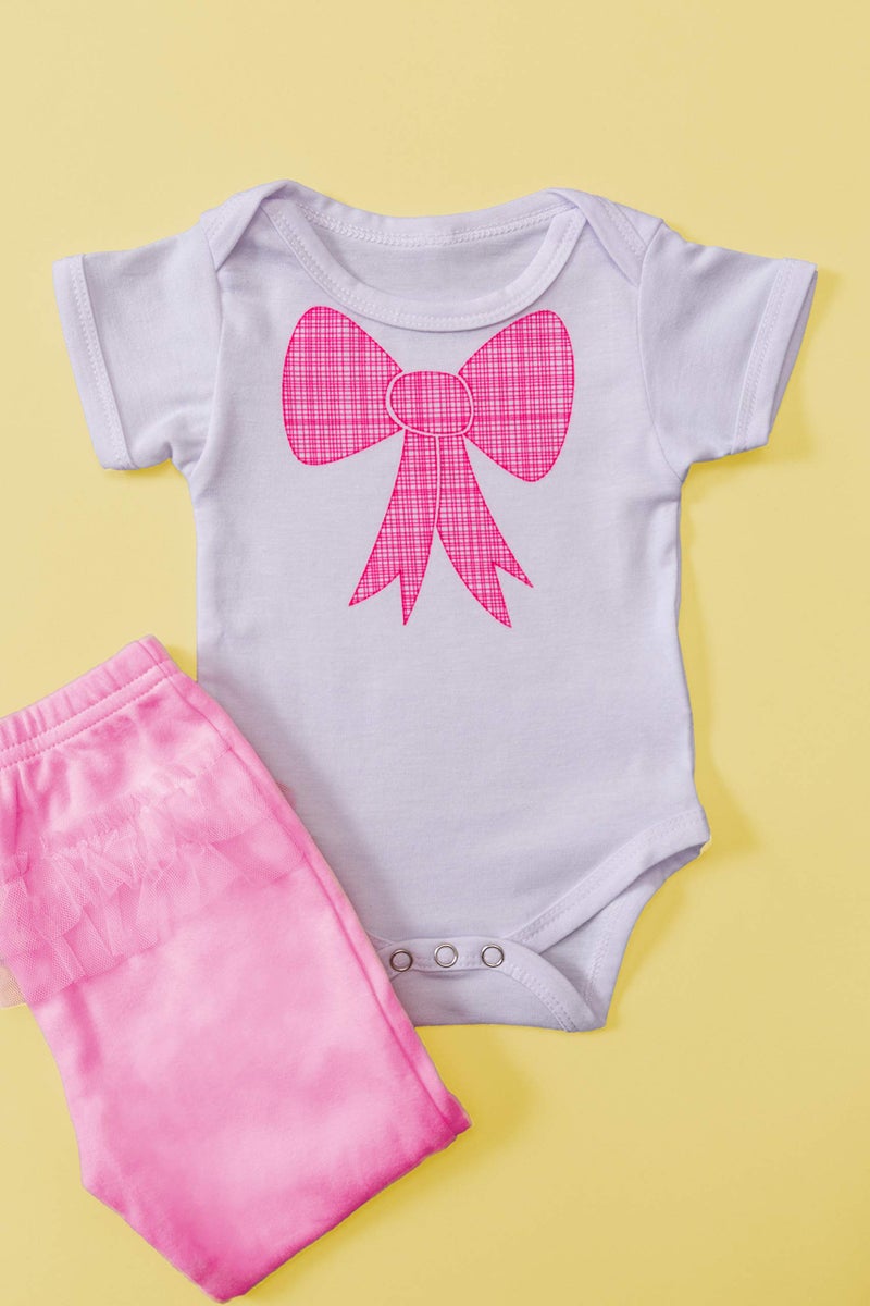 Cricut Baby Bodysuit Blank, 6-9 Months - Image 5