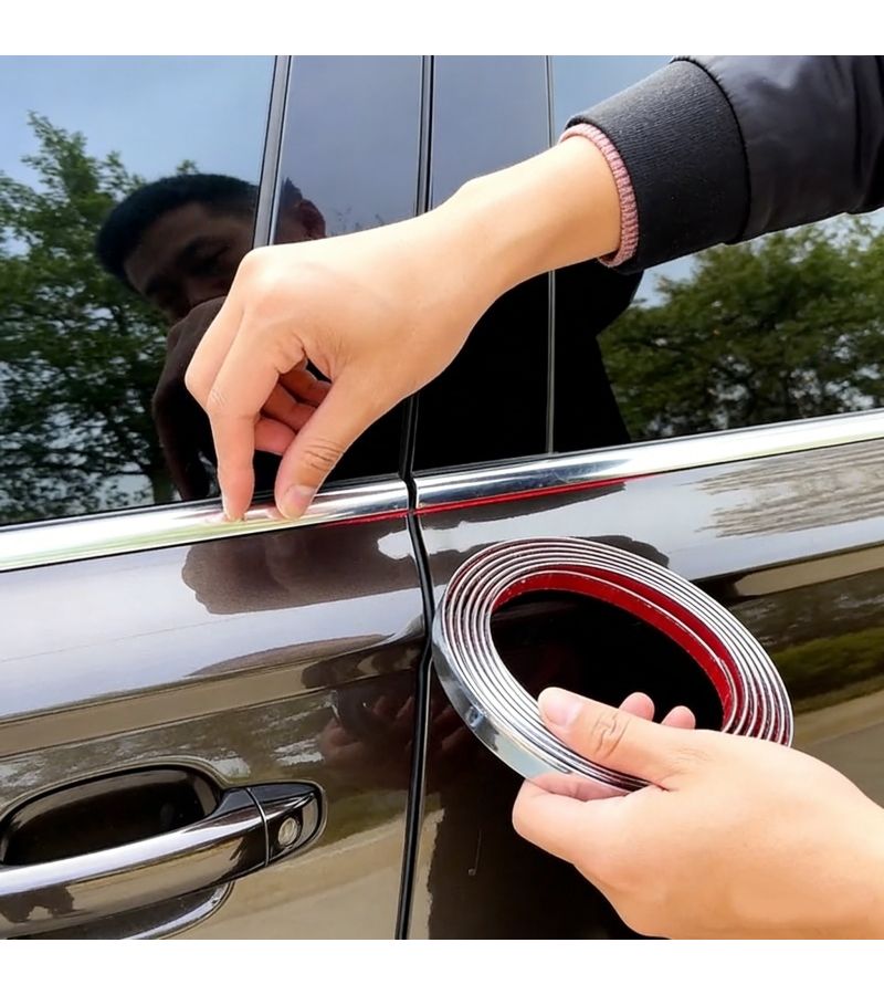 Glossy Car Door Edge Trim 0.39x59.06 Inch Scratch Resistant Anti Collision Self Adhesive - Image 1