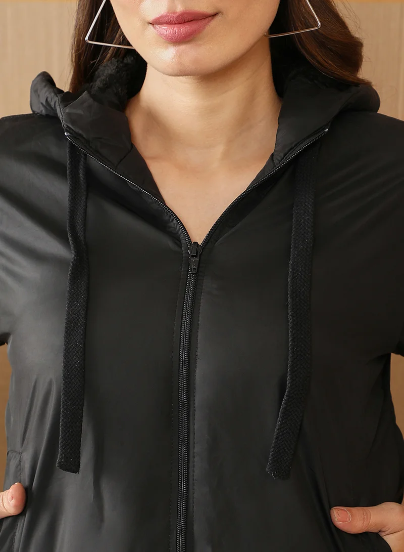 كامبوس سوترا Women's Onyx Black Zip-Front Bomber Jacket