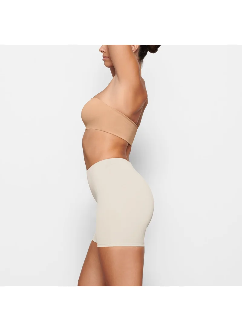 Mistirik Flexible Soft Seamless Fabric Boxer Slip Panties Model