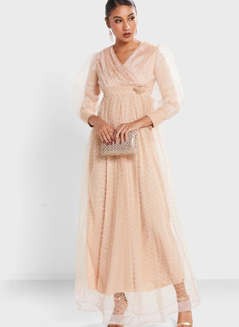 خزانة فستان باكمام بالون ومزين باللؤلؤ - Image 4