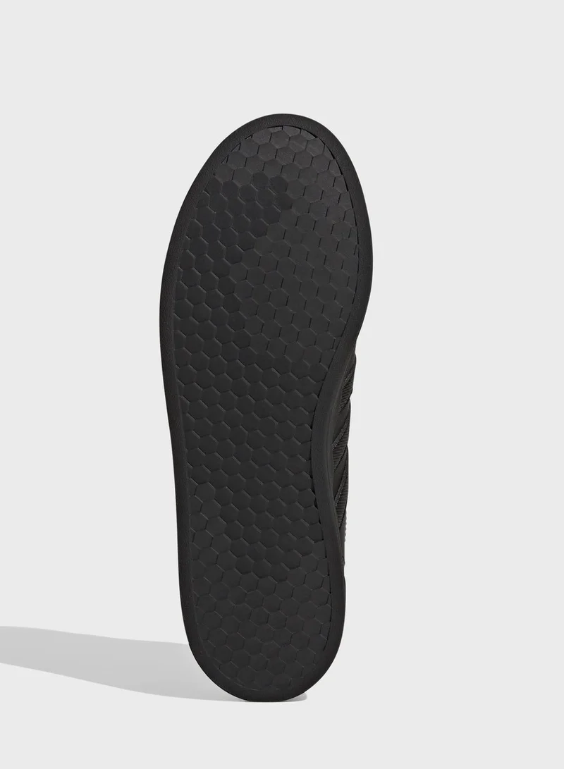 adidas حذاء كورتبوينت