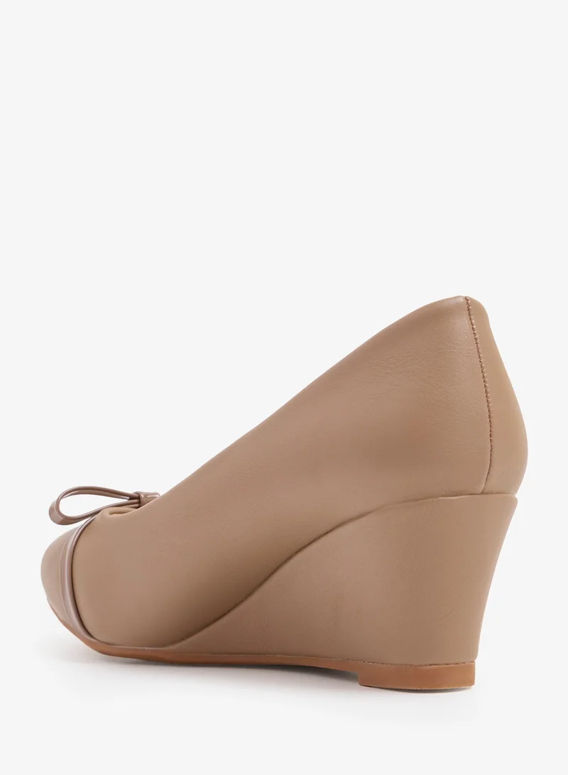 لوريان هيلي ري