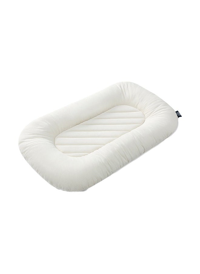 Little Story Portable Lounger Sleeping Pod - White  - Image 4
