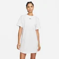 Nike white