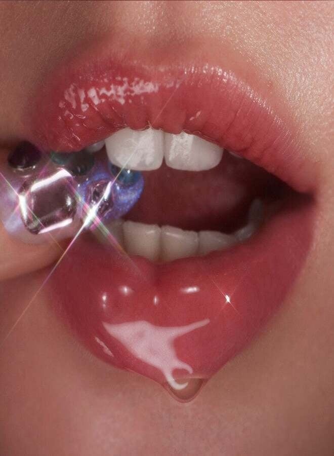 إلف زيت الشفاه إي.إل.إف. جلو ريفايفر - ريد ديليشس | زيت مرطب ومغذي للشفاه عالي اللمعان مع السكوالين وزيوت الفاكهة - 7.6 مل - Image 3