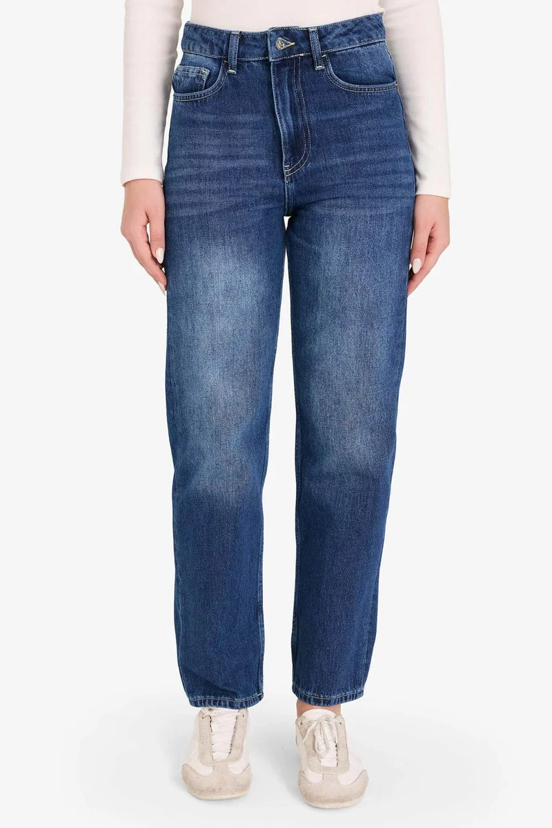 Defacto  Mom Fit High Waist Ankle Length Jeans for Women | Best Price UAE